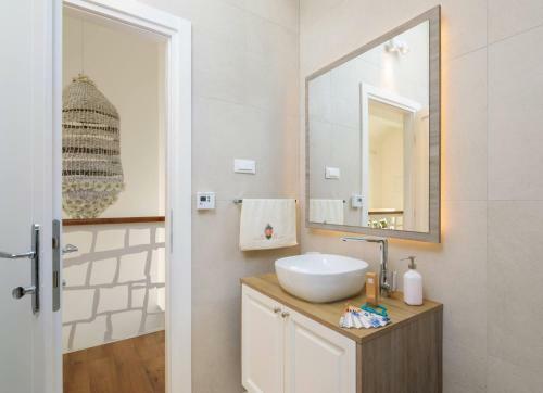 Kastel Luksic Villa Sleeps 15 Pool Air Con Wifi