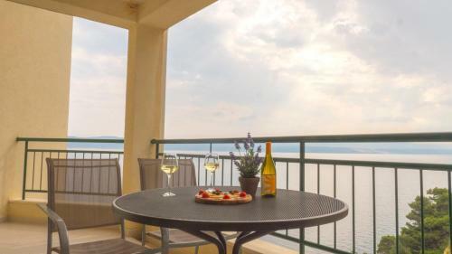 Beautiful 1-bed Apartment In Marusici