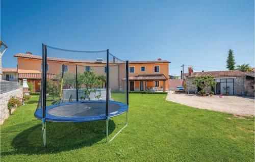 Three-bedroom Holiday Home In Zabrezani
