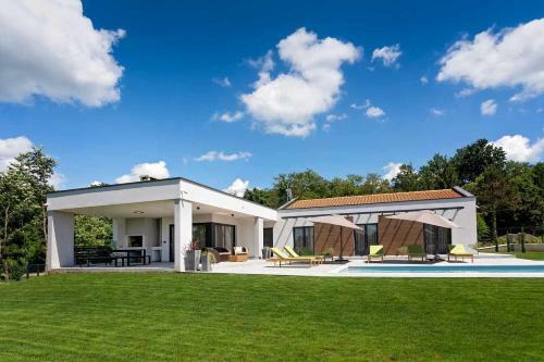 Villa Lara Gracisce