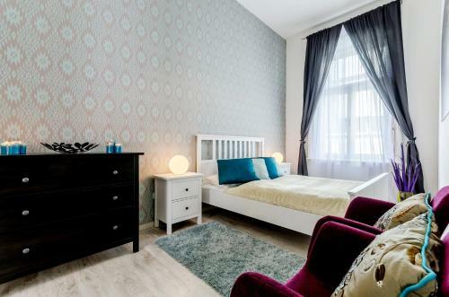 Luxury Paulay Street Apartment