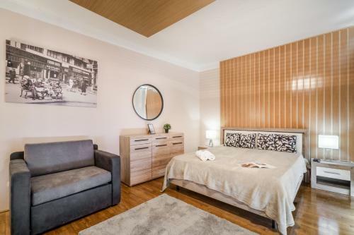 Apartamento Bpr Timber Loft Home With A/c & Balcony