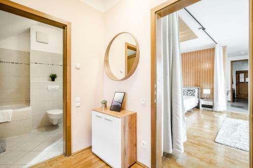 Apartamento Bpr Timber Loft Home With A/c & Balcony