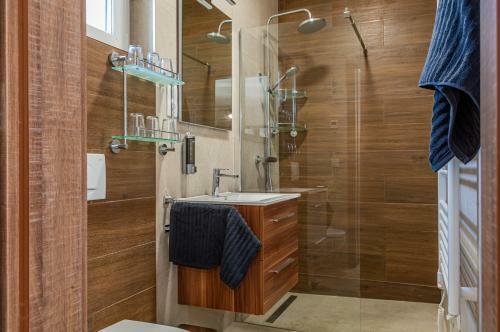 H&h Apartments Poroszl�