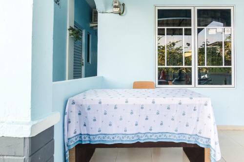 Hotel Oyo Life 2911 Merpati Kost