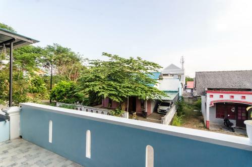Hotel Oyo Life 2911 Merpati Kost