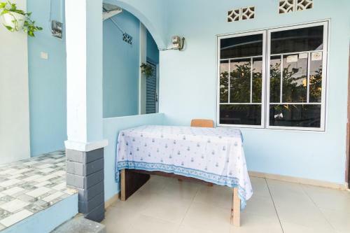 Hotel Oyo Life 2911 Merpati Kost