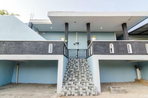 Hotel Oyo Life 2911 Merpati Kost