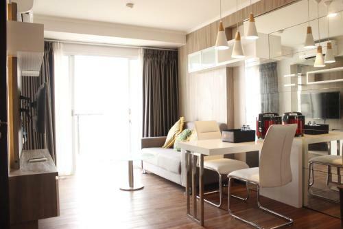 Gorgeous 2br Apartment At Gateway Pasteur Near Exit Toll By Travelio