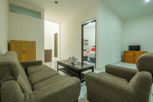 Hotel Oyo 1876 Fortuna Residence