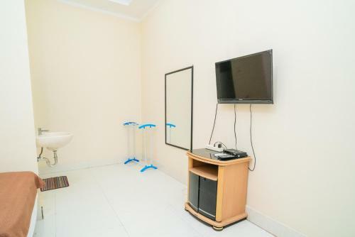 Hotel Koolkost Near Universitas 45 Mataram