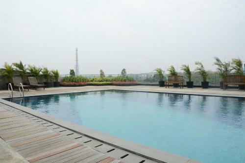 Beautiful 2br At Tree Park Apartment By Travelio