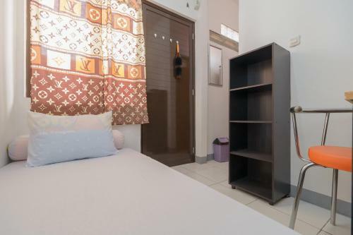 Hotel Koolkost @ Limo Depok (Minimum Stay 6 Days)