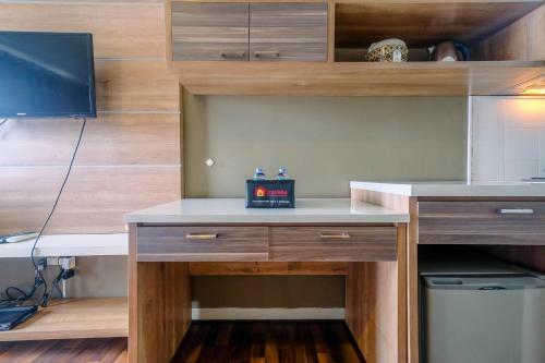 Modern And Cozy Studio Park View Apartment By Travelio