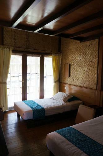 Kampung Sumber Alam Garut