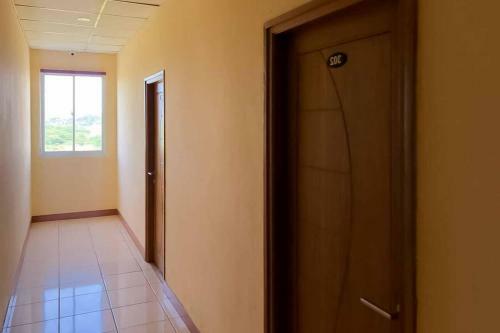 Hotel Reddoorz @ Iodium Residence Cikarang
