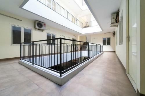 Hostal Koolkost Near Ragunan Zoo - Minimum Stay 6 Days