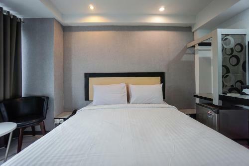 Capital O 3433 Hotel Plaza