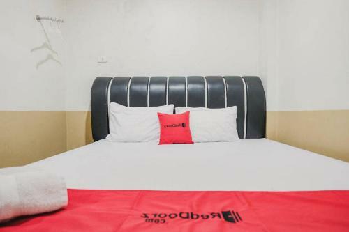 Hostal Reddoorz @ Jalan Stm Medan