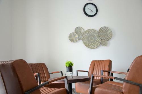 Hostal Reddoorz Plus Near Unimed Medan