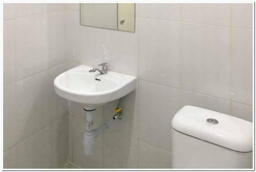 Hotel Reddoorz @ Simpang Pos Medan