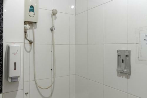 Hostal Reddoorz Near Pantai Padang