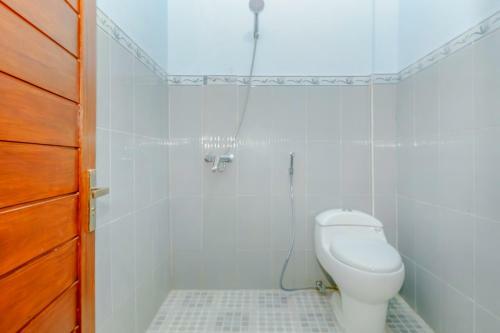 Hotel Oyo 2450 Hening Homestay