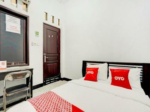Hotel Oyo 3229 Ijen Homestay