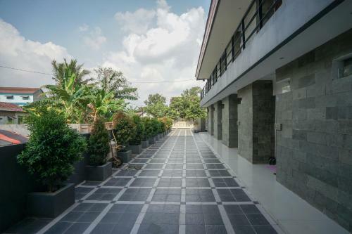 Hotel Oyo 343 Lawang15 Syariah