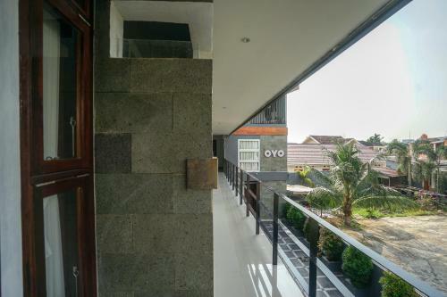 Hotel Oyo 343 Lawang15 Syariah
