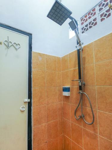 Hotel Oyo 3399 Gea Guest House