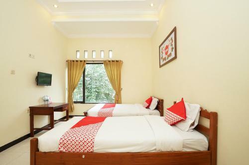 Hotel Oyo 587 Penginapan Sinar Harapan