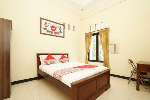 Hotel Oyo 587 Penginapan Sinar Harapan