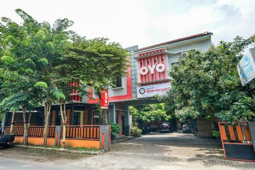 Hotel Oyo 587 Penginapan Sinar Harapan