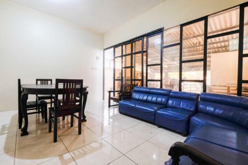 Hostal Reddoorz @ Jalan Setiabudi Semarang