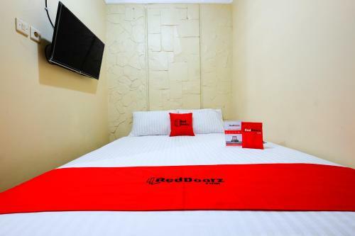 Hostal Reddoorz @ Jalan Setiabudi Semarang