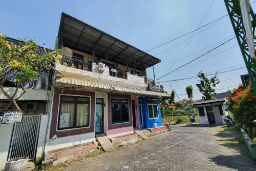 Hotel Oyo 3895 D'luck Homestay