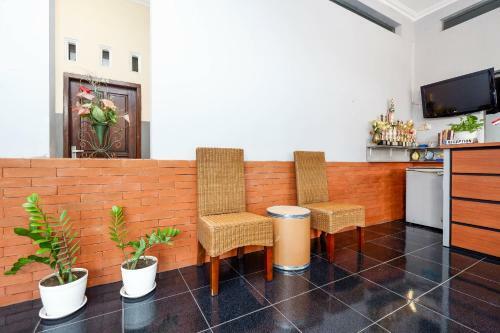Hotel Spot On 2209 Solo Point Syariah