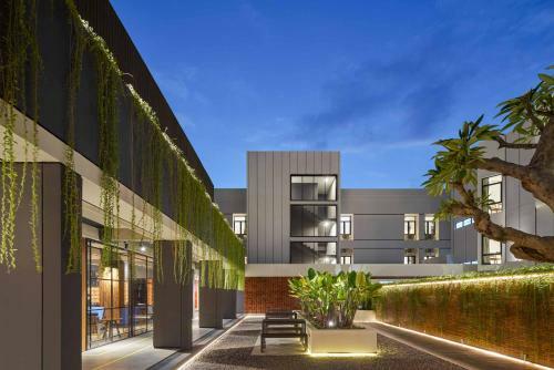 Hotel Jw Naungan Coliving