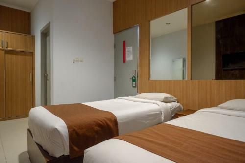 Dinasty Smart Hotel