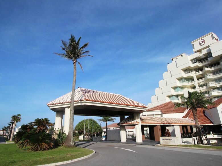 Sunmarina Hotel