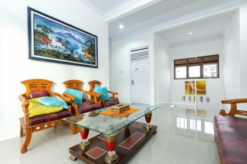 Hotel Oyo 2297 Ndalem Kopen Syariah