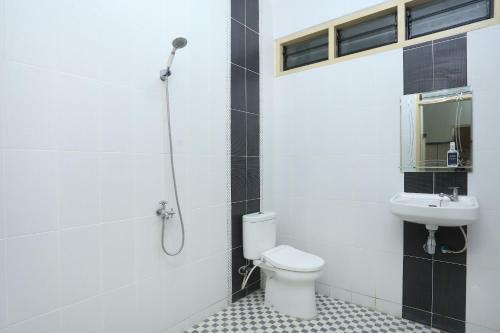 Hotel Oyo 2268 Tim-tim Homestay