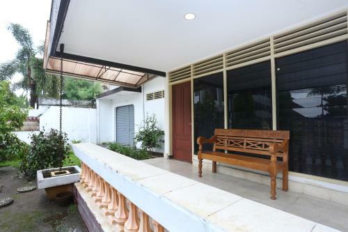 Hotel Oyo 2268 Tim-tim Homestay