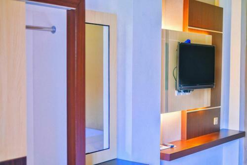 Hotel Artomoro Syariah Guest House
