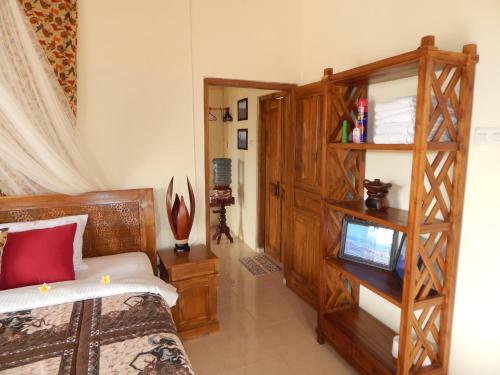 Family Villa Merapi View, Villa Poolside, All Inclusive & Car Driver