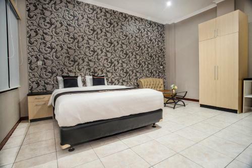 Hotel Oyo 2469 Sutomo Homestay