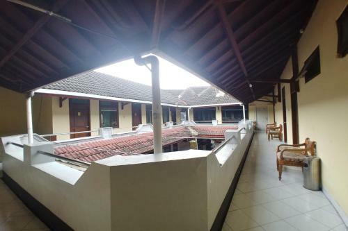Oyo 90283 Hotel Rajadani Ackni