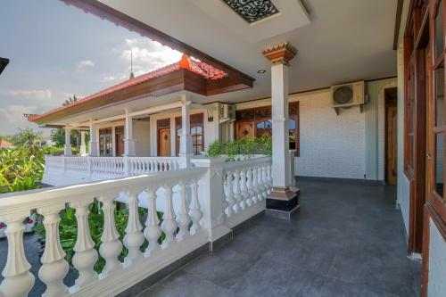 Hotel Oyo 2679 Exis Tropical And Spa