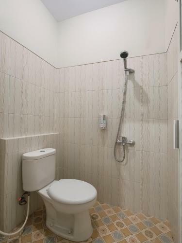 Hotel Oyo 90045 Annafi Apartel